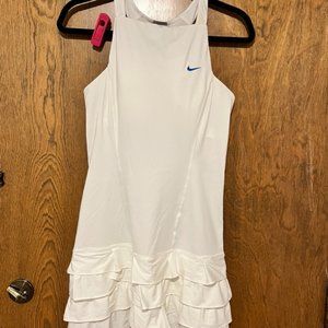Nike white Tennis Dress, size M